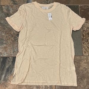 Maurices Plain Yellow Shirt Women’s Size Small